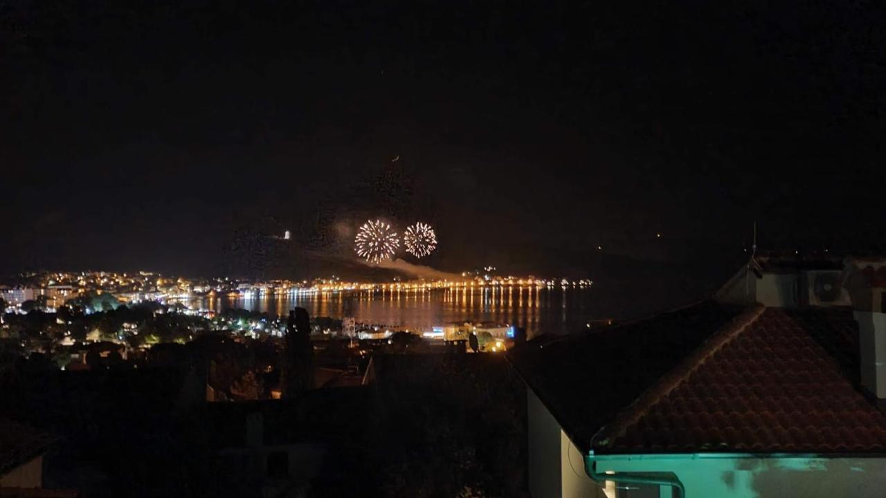 Apartment Helmut With Sea View Baska  Exterior photo